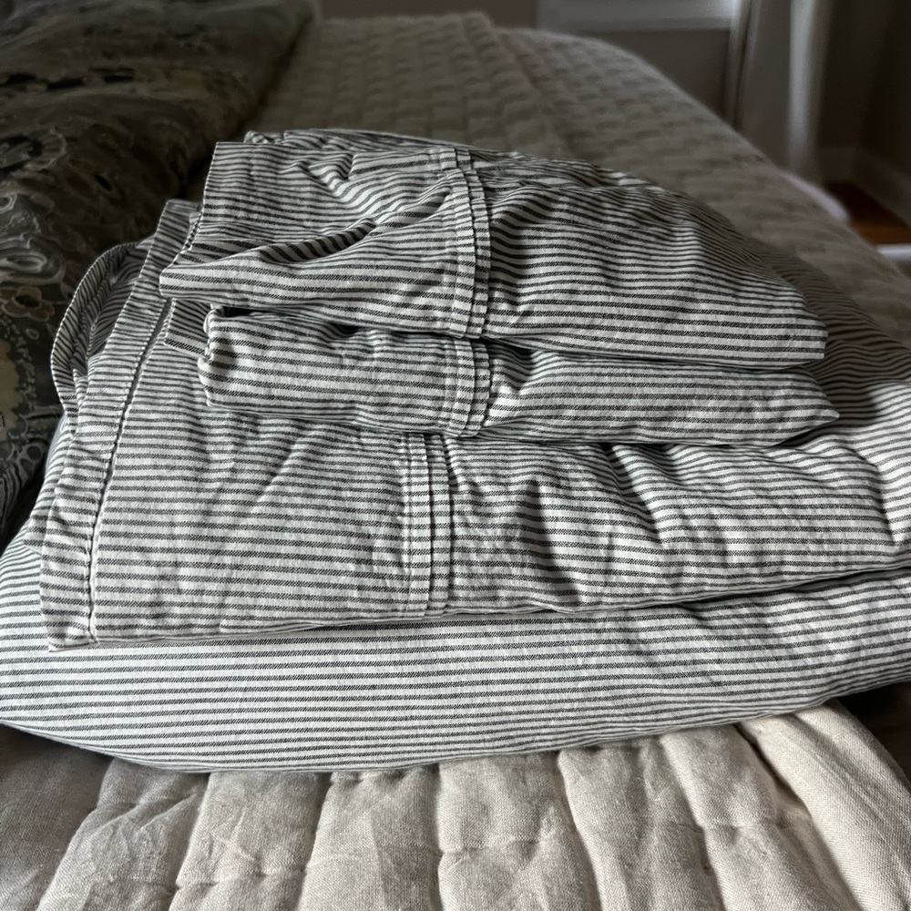 Target Heqrth and Hand with Magnolia bed sheets
